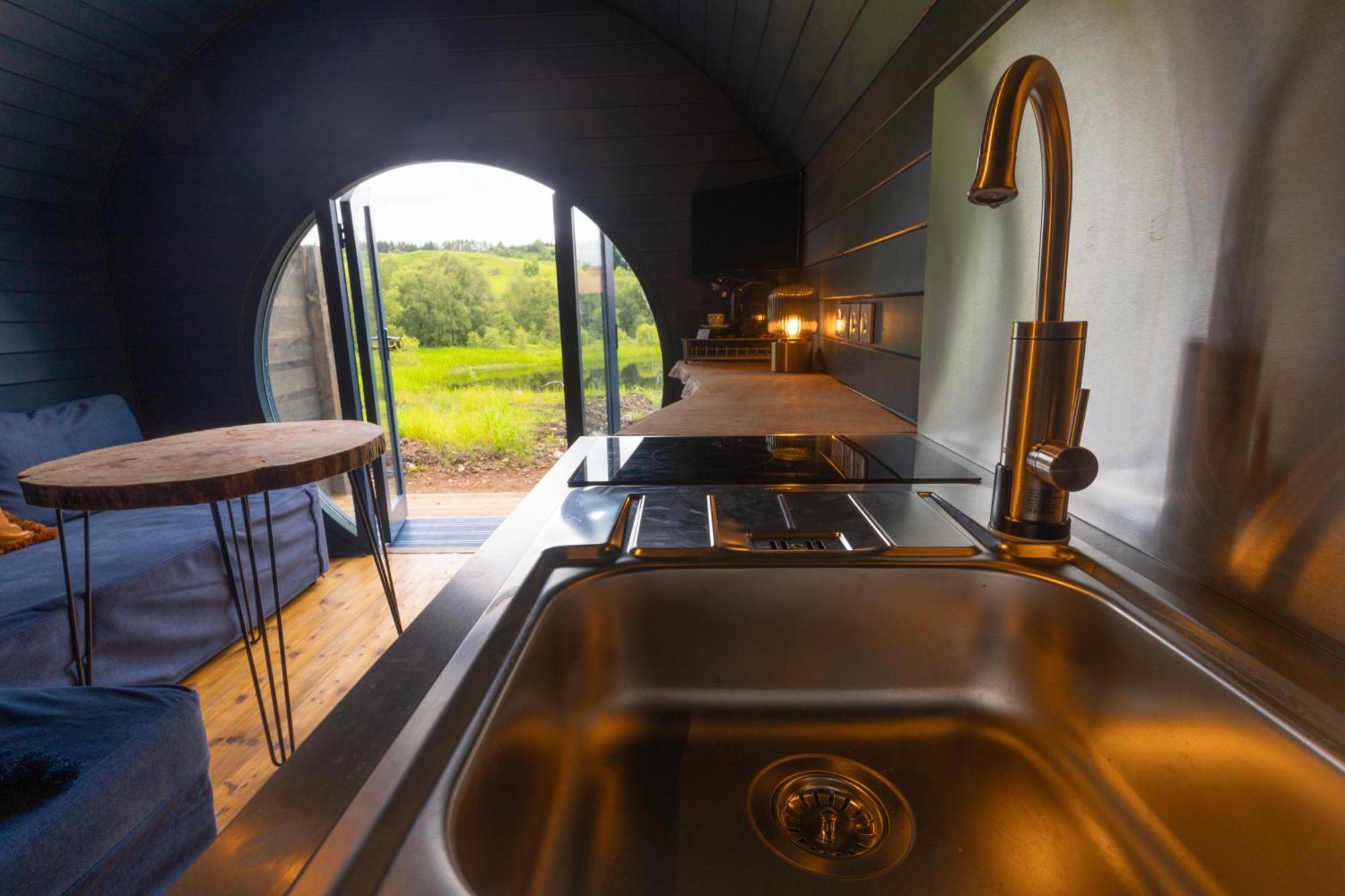 Kingswood Lodges Fort William Exterior foto