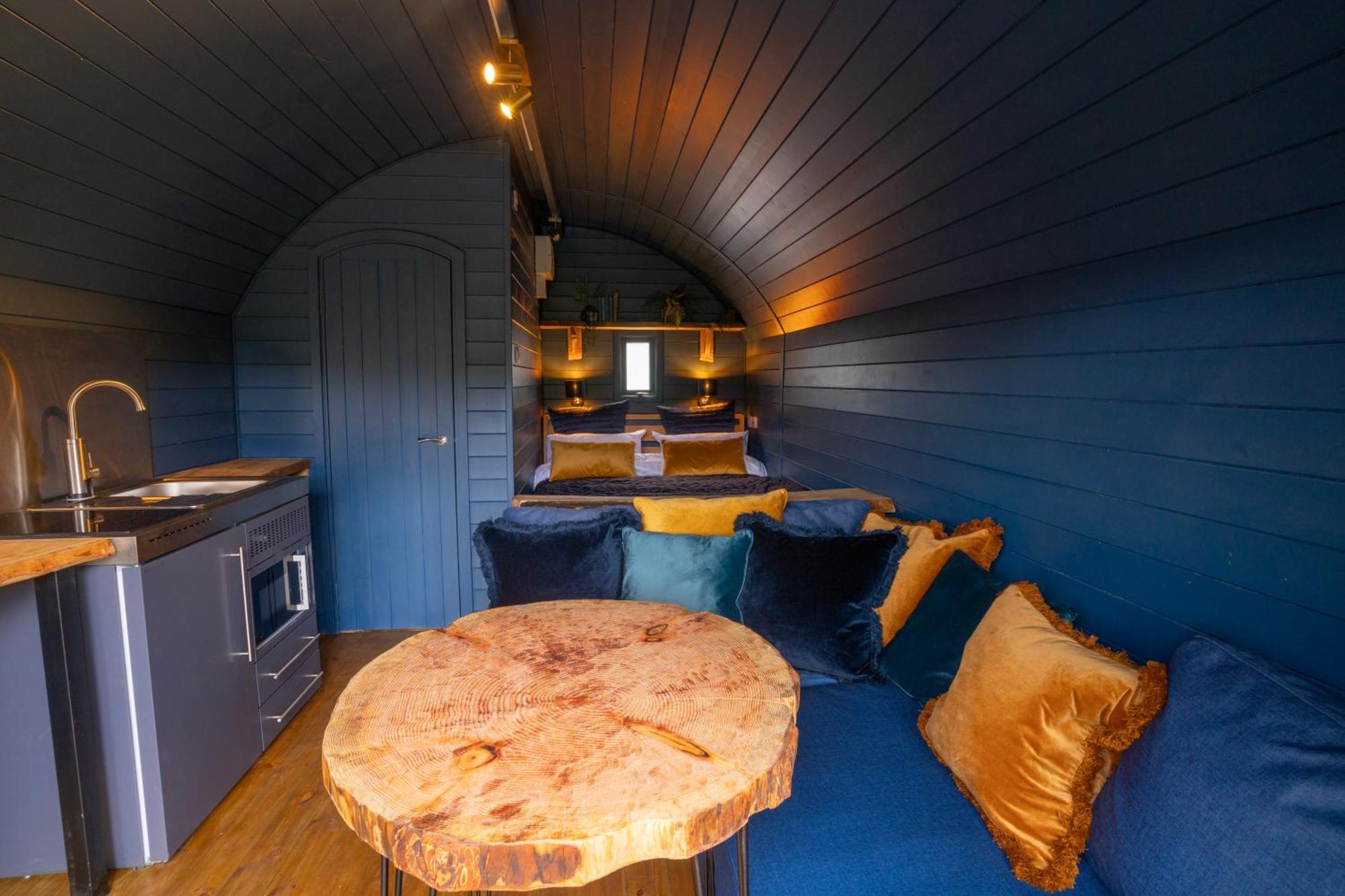 Kingswood Lodges Fort William Exterior foto