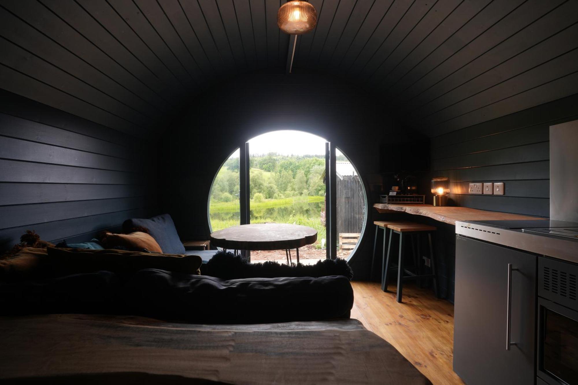 Kingswood Lodges Fort William Exterior foto