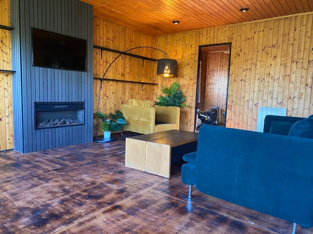 Kingswood Lodges Fort William Exterior foto