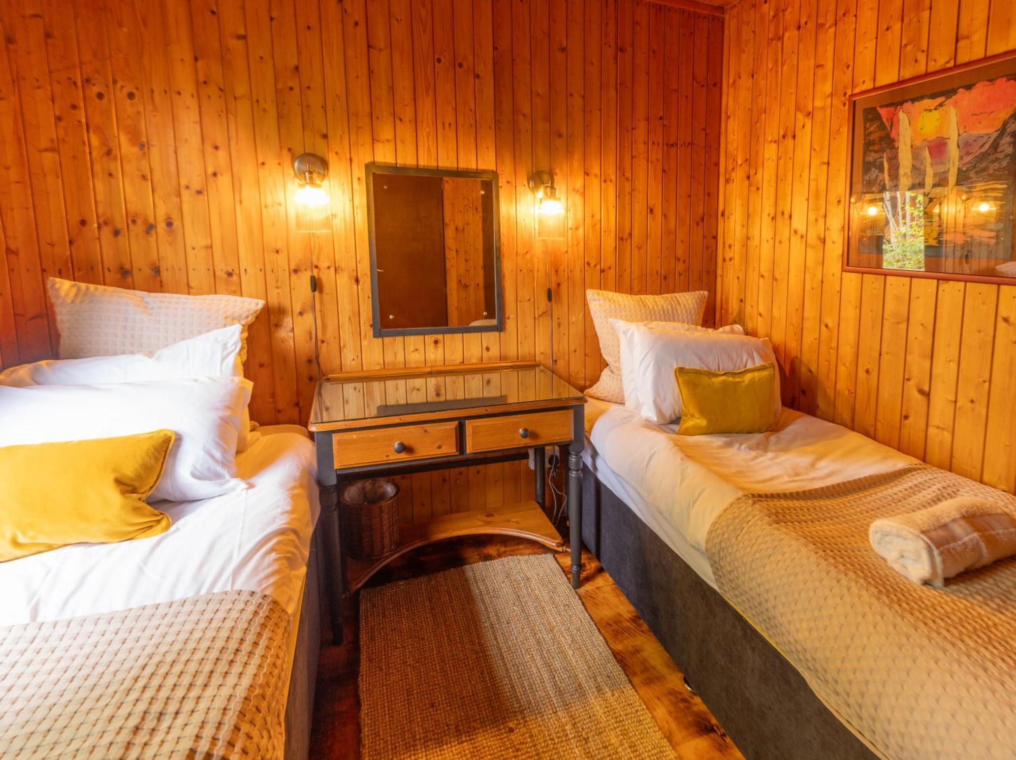 Kingswood Lodges Fort William Exterior foto