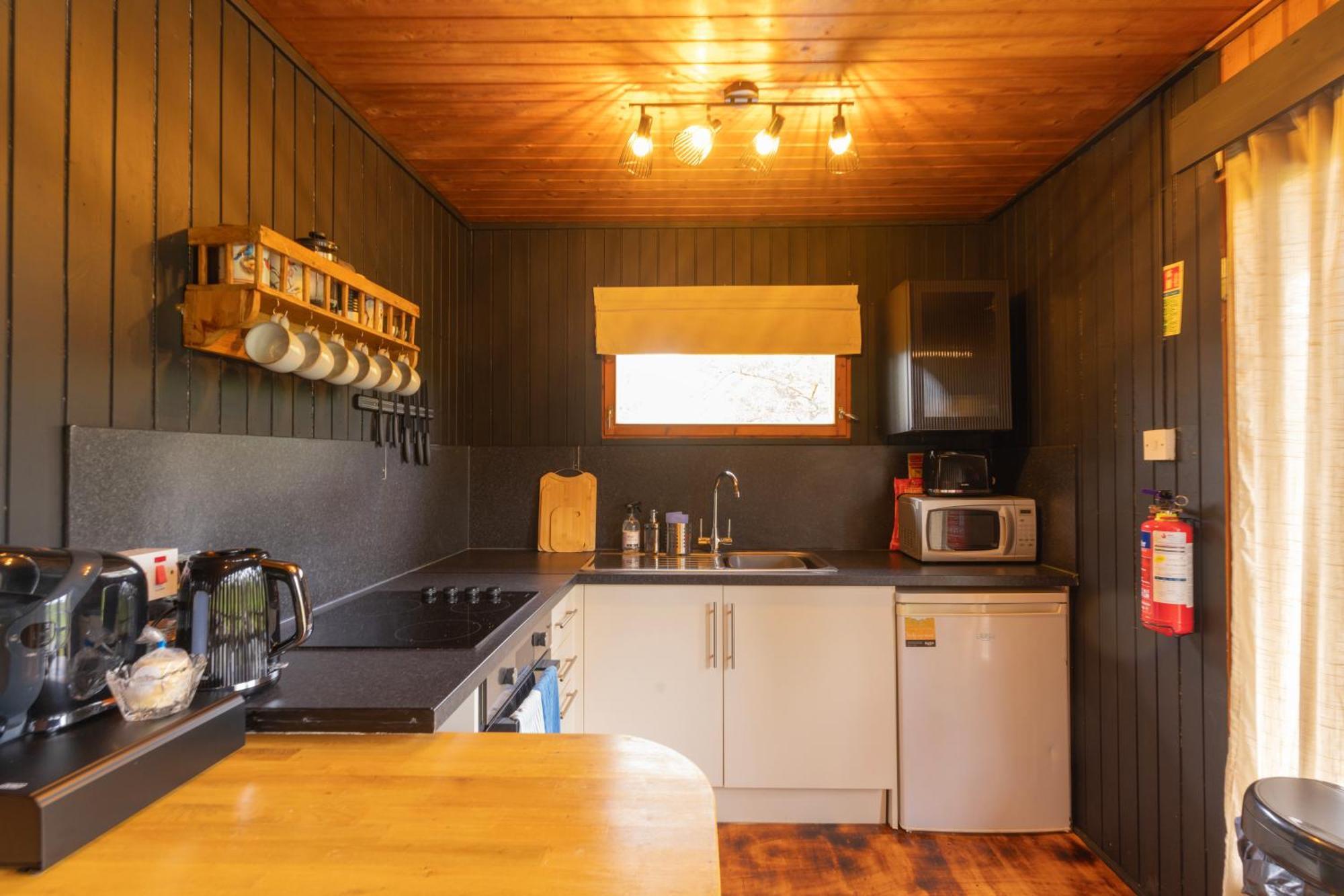 Kingswood Lodges Fort William Exterior foto